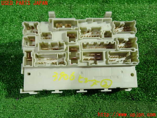 1UPJ-9239066742]セレナ e-POWER(GFC28)ヒューズボックス2(室内助手席側) 中古_2