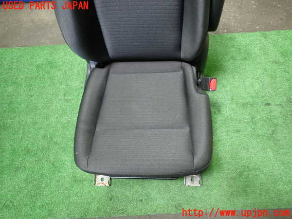 1UPJ-9239067035]セレナ e-POWER(GFC28)運転席シート 中古_3