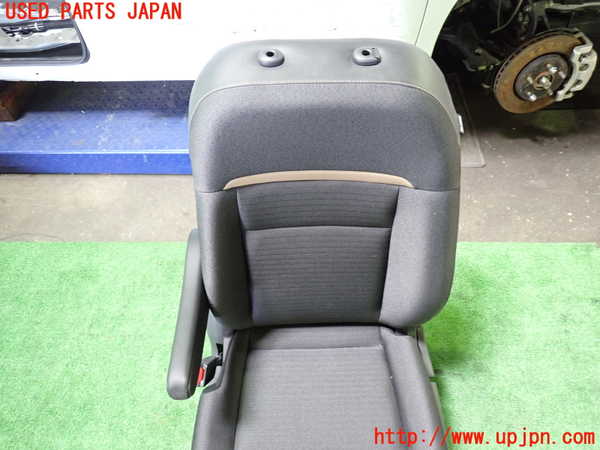 1UPJ-9239067065]セレナ e-POWER(GFC28)助手席シート 中古_2
