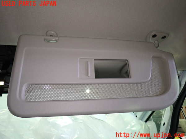 1UPJ-9239067625]セレナ e-POWER(GFC28)室内サンバイザー右側 中古_3