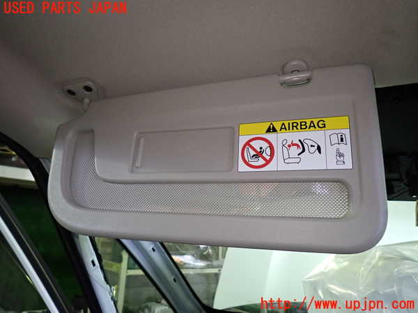 1UPJ-9239067630]セレナ e-POWER(GFC28)室内サンバイザー左側 中古_2