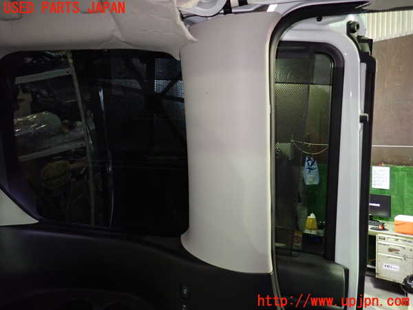 1UPJ-9239067680]セレナ e-POWER(GFC28)左リアピラートリム 中古_2