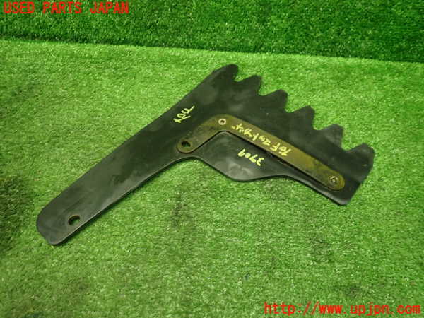 1UPJ-9239071450]パオ(PK10)右フロントマッドガード(泥除け) 中古_4