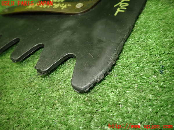 1UPJ-9239071450]パオ(PK10)右フロントマッドガード(泥除け) 中古_5