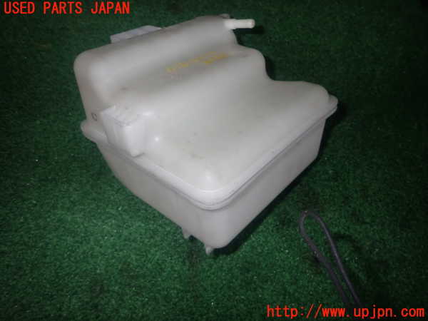 1UPJ-9239092410]プレマシー(CREW)ラジエータータンク 中古_2