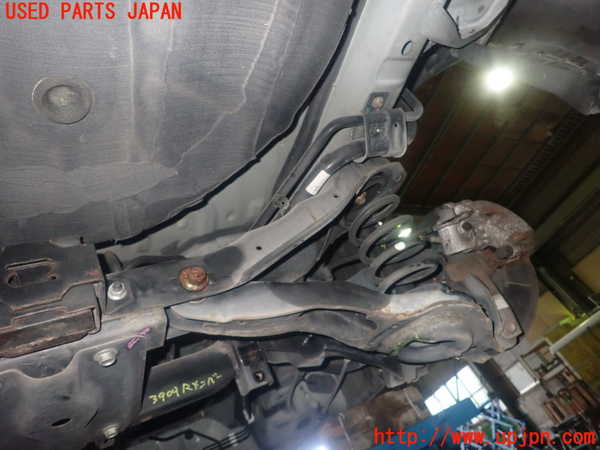 1UPJ-9239095295]プレマシー(CREW)リアメンバー 中古_2