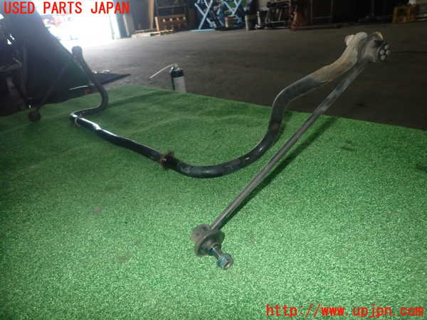 1UPJ-9239095440]プレマシー(CREW)フロントスタビライザー 中古_2