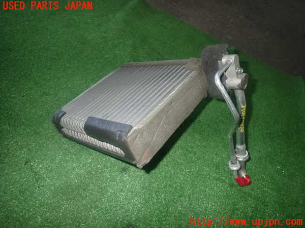 1UPJ-9239096081]プレマシー(CREW)エバポレーター1 中古_3