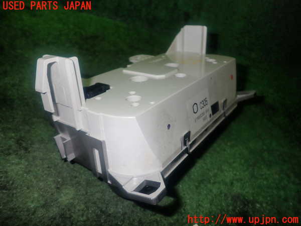 1UPJ-9239096066]プレマシー(CREW)エアコンスイッチ1 中古_2