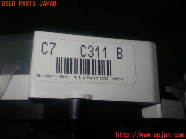1UPJ-9239096170]プレマシー(CREW)スピードメーター 中古_4