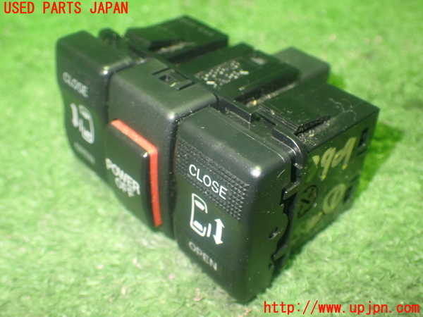 1UPJ-9239096306]プレマシー(CREW)スイッチ1(スライドドア) 中古_2