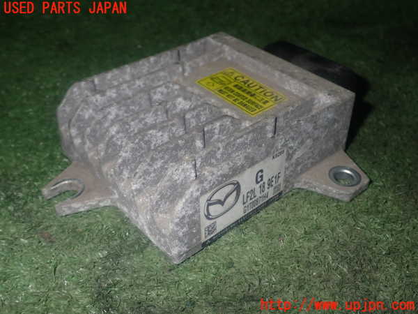 1UPJ-9239096149]プレマシー(CREW)コンピューター4 中古 LF2L189E1F_2