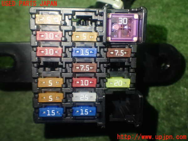 1UPJ-9239096742]プレマシー(CREW)ヒューズボックス2(室内助手席側) 中古_4