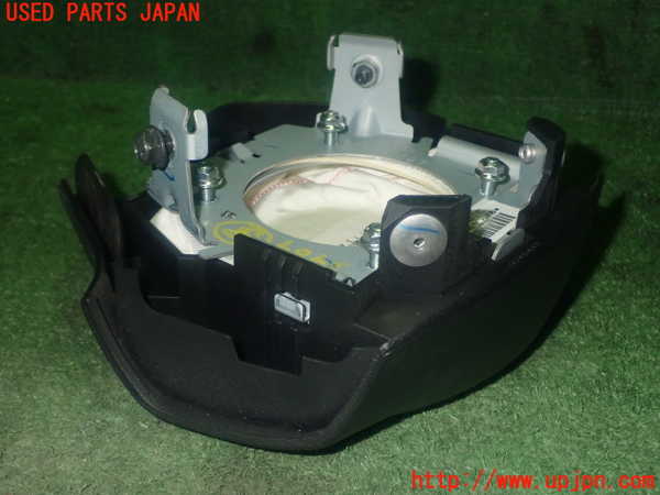 1UPJ-9239097865]プレマシー(CREW)運転席側エアバッグカバー 中古_3