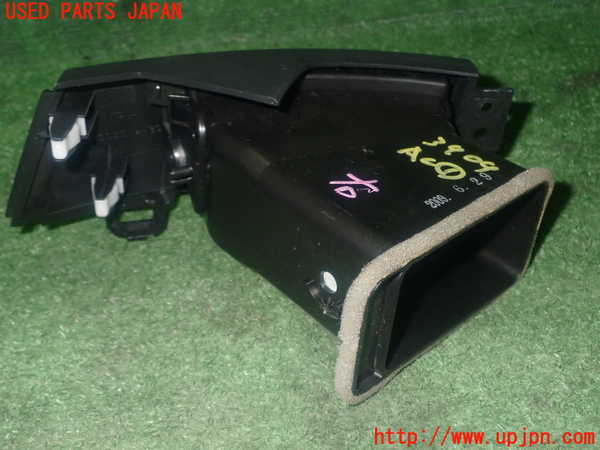 1UPJ-9239097526]プレマシー(CREW)エアコン吹き出し口1(右) 中古_3