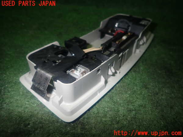 1UPJ-9239096411]プレマシー(CREW)ルームランプ1(1列目) 中古_2