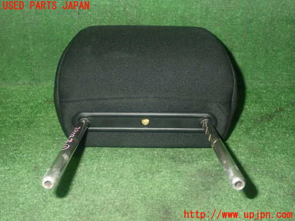 1UPJ-9239097070]プレマシー(CREW)助手席ヘッドレスト 中古_4