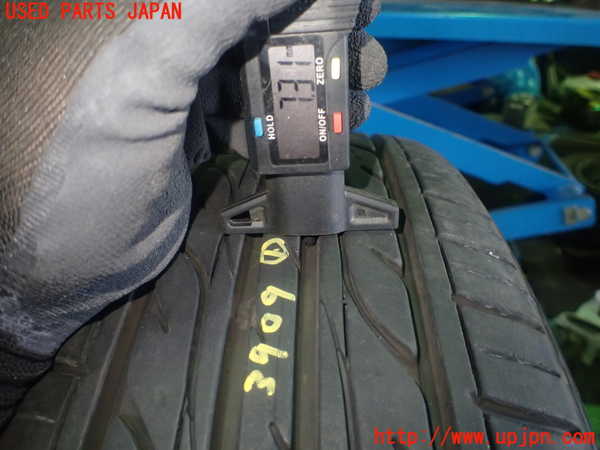 1UPJ-9239099026]プレマシー(CREW)タイヤ　ホイール　1本① 195/65R15 中古_4