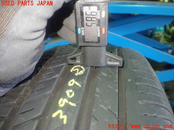 1UPJ-9239099027]プレマシー(CREW)タイヤ　ホイール　1本② 195/65R15 中古_4