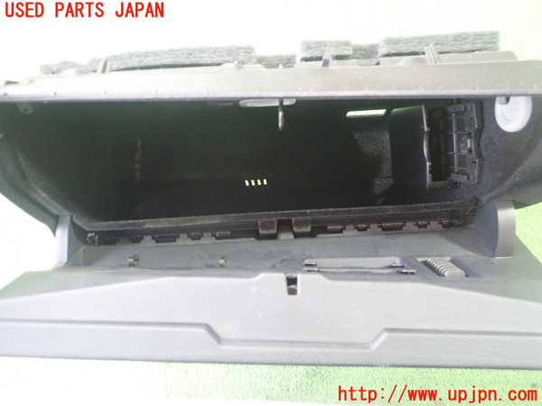 1UPJ-9239107516]ベンツ E250 クーペ C207(207336)グローブボックス1 中古_2