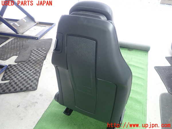 1UPJ-9239107065]ベンツ E250 クーペ C207(207336)助手席シート 中古_2