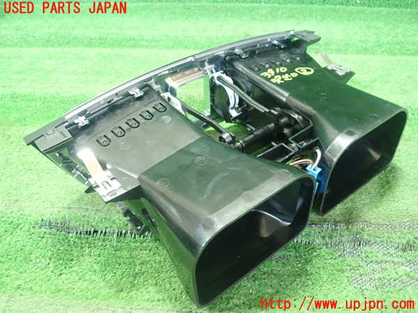 1UPJ-9239107527]ベンツ E250 クーペ C207(207336)エアコン吹き出し口2 (真中) 中古_3