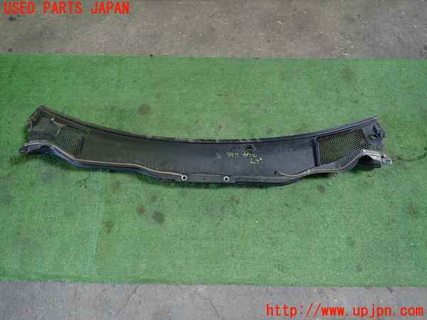 1UPJ-9239111190]ボルボ・V40(MB4164T)カウルトップ 中古_3