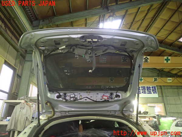 1UPJ-9239111566]ボルボ・V40(MB4164T)バックドア リアゲート ハッチ 中古 AGC_5