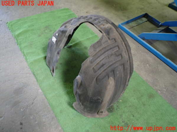 1UPJ-9239111090]ボルボ・V40(MB4164T)右前フェンダーライナー 中古_2