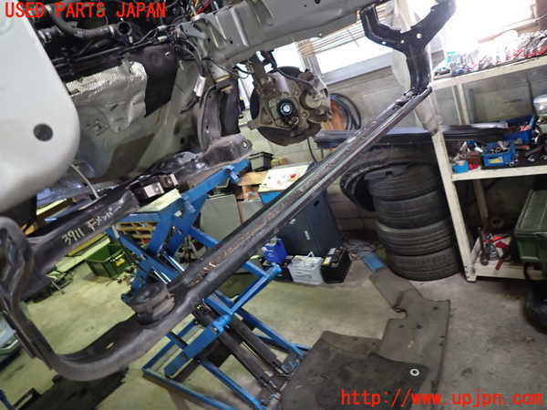 1UPJ-9239115296]ボルボ・V40(MB4164T)メンバー1 中古_4