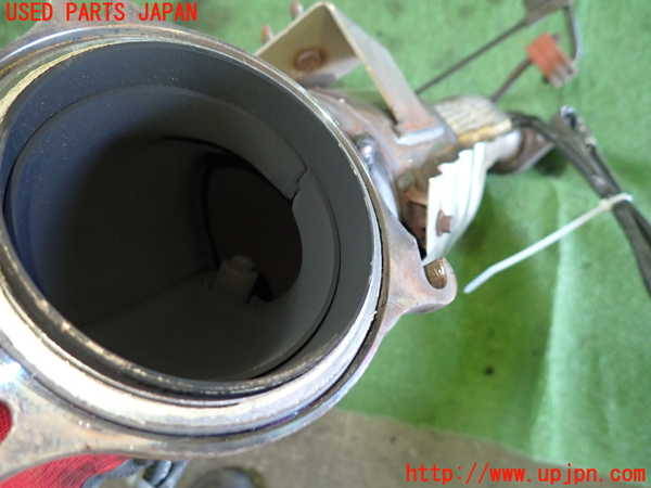 1UPJ-9239112661]ボルボ・V40(MB4164T)触媒1 中古_2