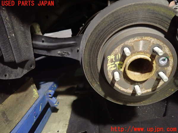 1UPJ-9239114305]ボルボ・V40(MB4164T)左リアナックルハブ 中古_3