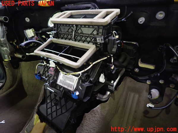 1UPJ-9239116081]ボルボ・V40(MB4164T)エバポレーター1 中古_4