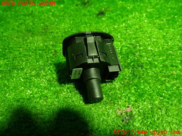 1UPJ-9239116306]ボルボ・V40(MB4164T)スイッチ1(助手席側エアバッグONOFF) 中古_2