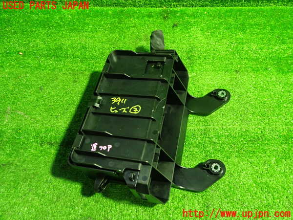 1UPJ-9239116742]ボルボ・V40(MB4164T)ヒューズボックス2(室内運転席側) 中古_3