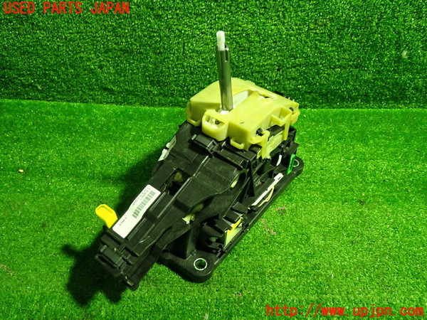 1UPJ-9239117555]ボルボ・V40(MB4164T)ATシフトレバー 中古_2