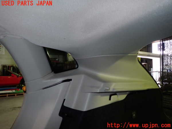 1UPJ-9239117675]ボルボ・V40(MB4164T)右リアピラートリム 中古_2