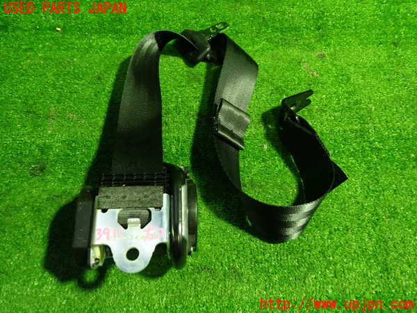 1UPJ-9239117185]ボルボ・V40(MB4164T)左2列目シートベルト 中古_3
