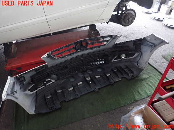 2UPJ-9239121010]ベンツ B180(245232)(W245系)フロントバンパー 中古_5