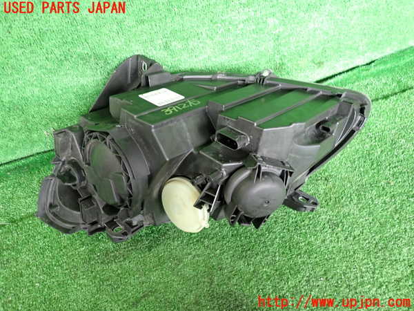 2UPJ-9239121130]ベンツ B180(245232)(W245系)右ヘッドライト ハロゲン 中古_2