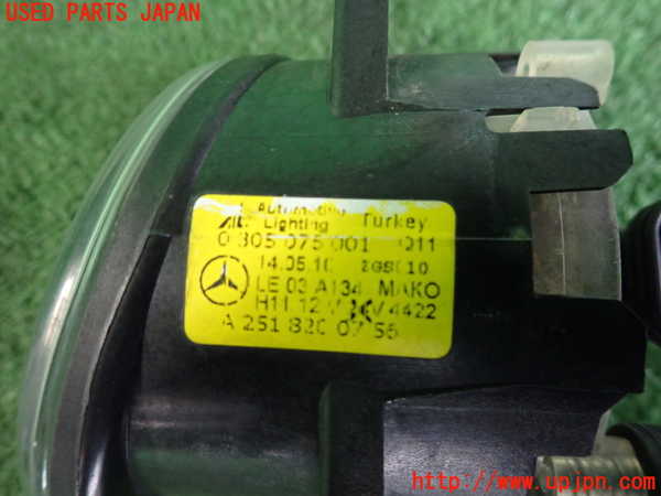 2UPJ-9239121182]ベンツ B180(245232)(W245系)左フォグ 中古_3