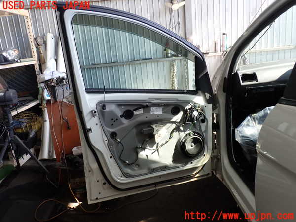 2UPJ-9239121260]ベンツ B180(245232)(W245系)左前ドア 中古(43R-001582 M3240)_4