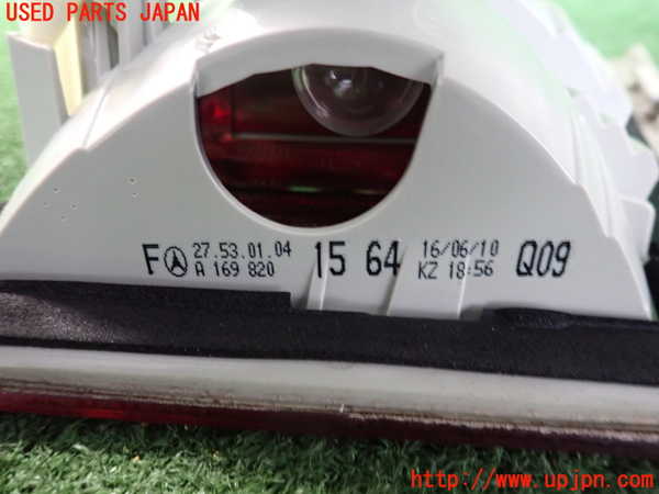 2UPJ-9239121552]ベンツ B180(245232)(W245系)左リアフィニッシャー 中古_3