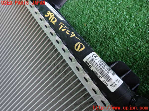 2UPJ-9239122321]ベンツ B180(245232)(W245系)ラジエーター1 中古_2