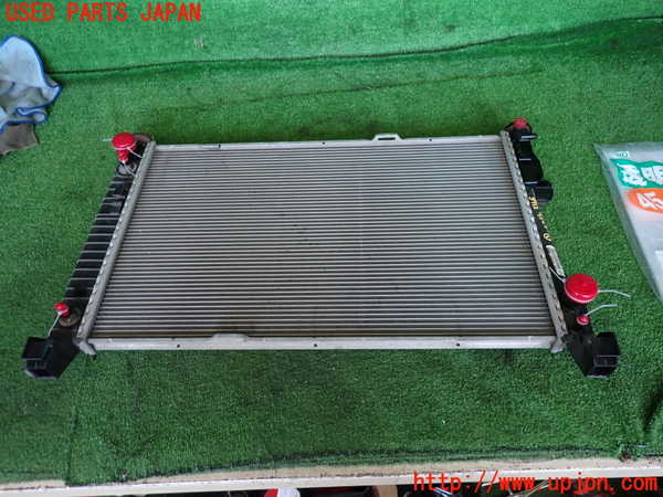 2UPJ-9239122321]ベンツ B180(245232)(W245系)ラジエーター1 中古_3