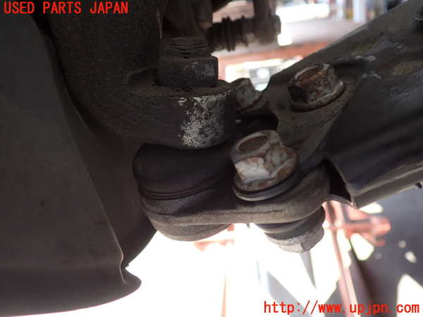 2UPJ-9239124290]ベンツ B180(245232)(W245系)右フロントナックルハブ 中古_2