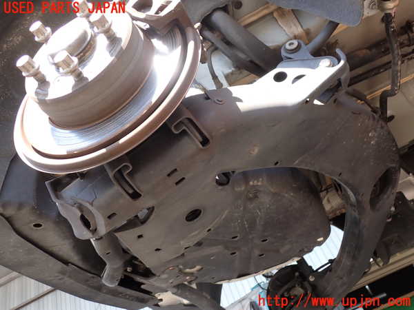 2UPJ-9239125380]ベンツ B180(245232)(W245系)リアアクスルビーム 中古_2