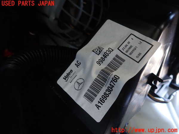 2UPJ-9239126081]ベンツ B180(245232)(W245系)エバポレーター1 中古_2