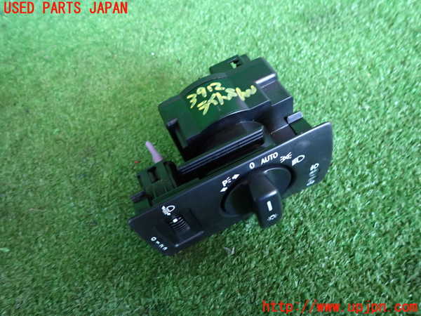 2UPJ-9239126285]ベンツ B180(245232)(W245系)ライトスイッチ 中古_2