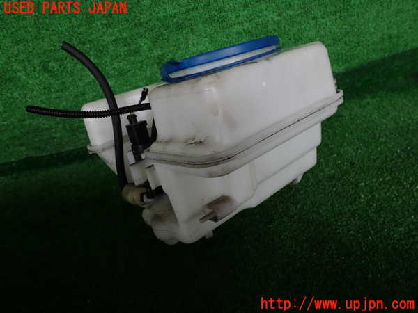 2UPJ-9239126791]ベンツ B180(245232)(W245系)ウォッシャータンク1 中古_2